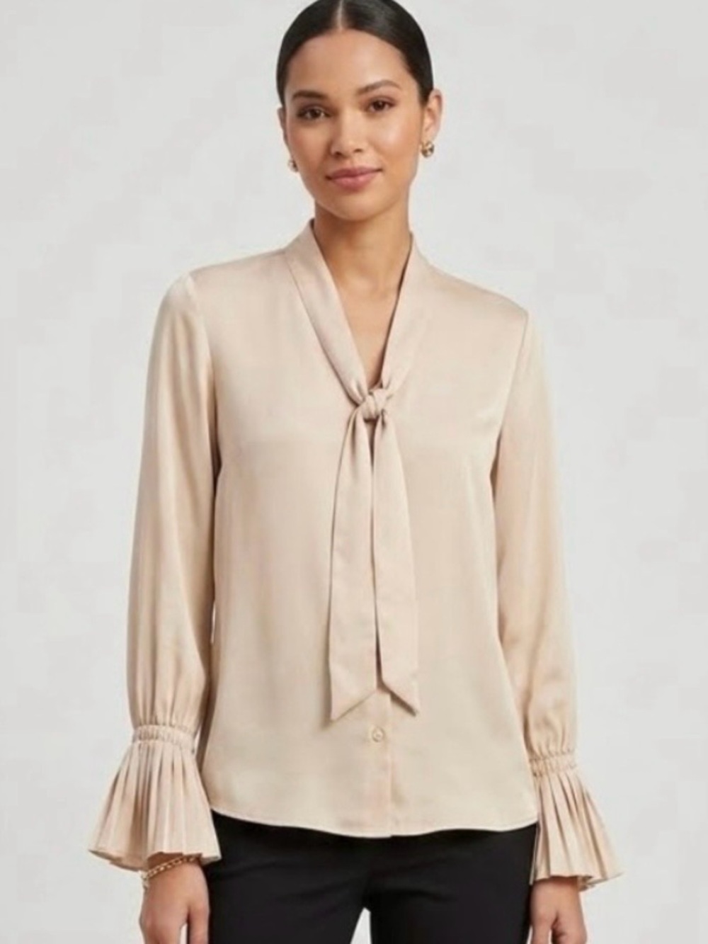 Banana Republic Tie-Neck Long Sleeve Pleated Sleeve in Champaign Beige.  Size M